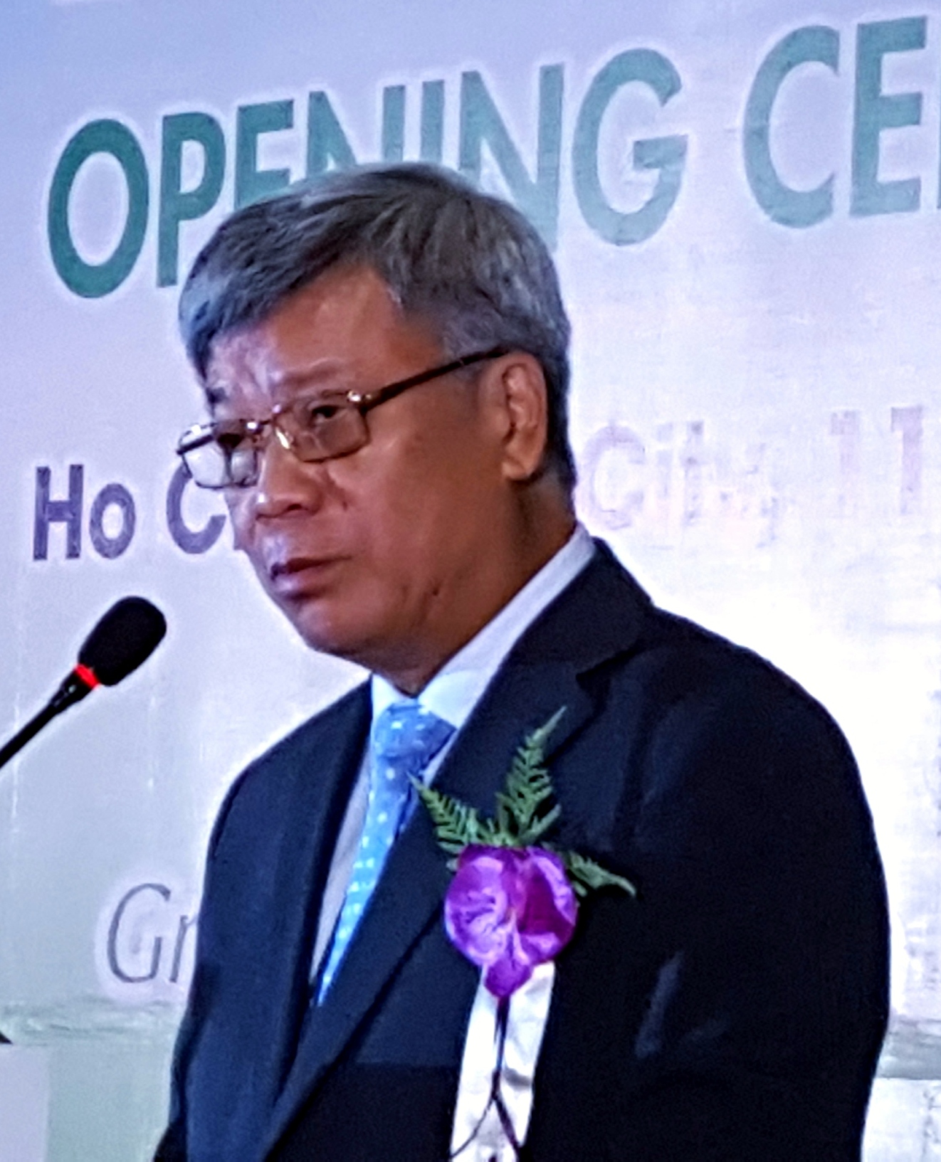 Vice Minister Tran Viet Thanh of the Vietnamese Ministry of Science and Technology welcoming dignitaries and delegates to the EPIF 2017.