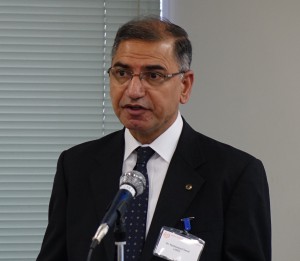 APO Agriculture Department Director Dr. Muhammad Saeed delivering welcome address at the Conference on Smart Agriculture for Sustainable, Inclusive Productivity held in Tokyo.