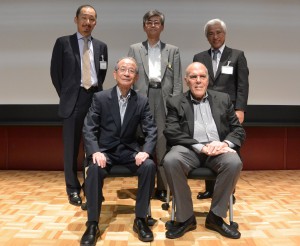 6.(Front L–R): Professor Nonaka and Dr. Prusak. (Back L–R):  APO Research & Planning Department Director Naoki Ogiwara, GRIPS Vice President Yokomichi, APO Secretary-General Amano. 